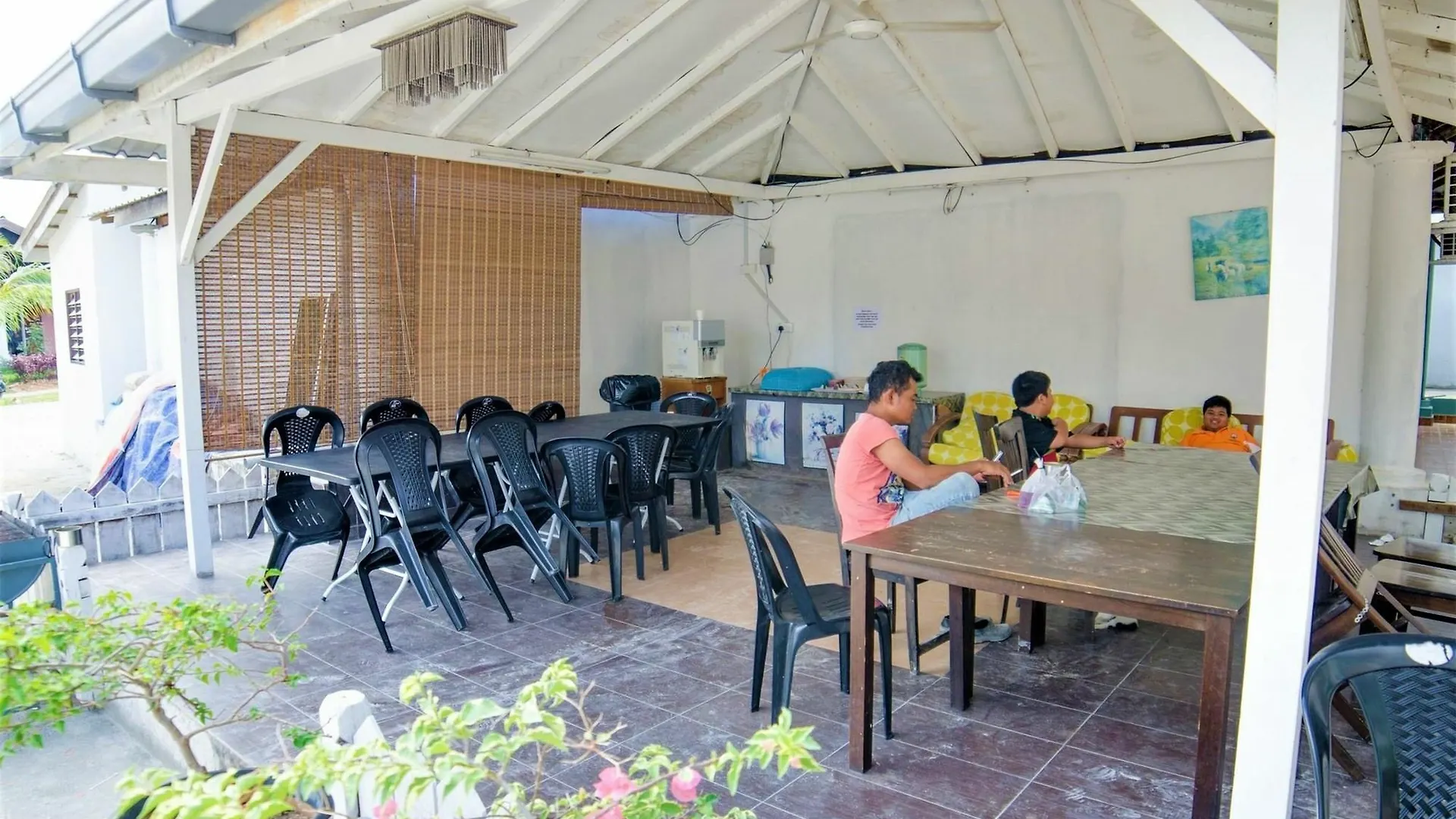 Zen Rooms Sungai Cenang Langkawi Hotel